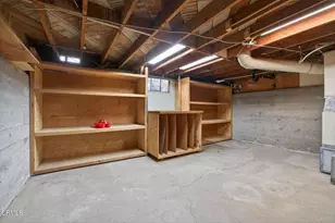 281 Glen Ellen Dr, Ventura, CA 93003 - Photo 46