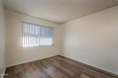 180 E Pleasant Street, Santa Paula, CA 93060 - Photo 10