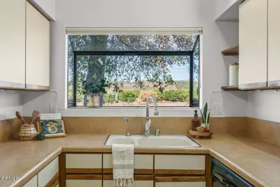 9540 Telegraph Road #16, Ventura, CA 93004 - Photo 40