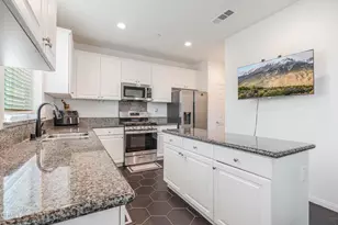 344 Campbell Ct, Santa Paula, CA 93060 - Photo 10