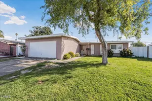 1820 Claremont Dr, Oxnard, CA 93035 - Photo 2