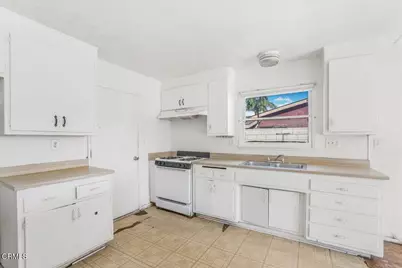 1820 Claremont Drive, Oxnard, CA 93035 - Photo 8