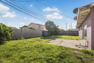 1820 Claremont Dr, Oxnard, CA 93035 - Photo 24