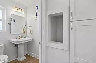 1111 Dover Ln, Ventura, CA 93001 - Photo 42