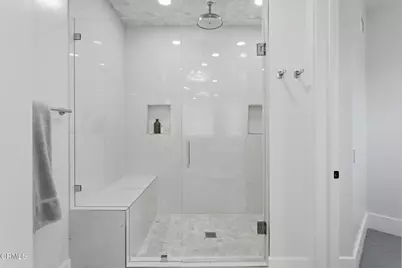 550 Unique Lane, Simi Valley, CA 93065 - Photo 30