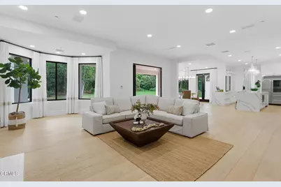 550 Unique Lane, Simi Valley, CA 93065 - Photo 18