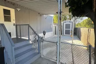 227 Calle De La Rosa, Camarillo, CA 93012 - Photo 4