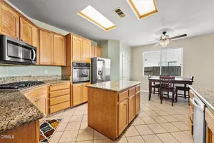 10804 Eagle Vista Dr, Bakersfield, CA 93311 - Photo 24