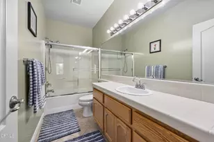 10804 Eagle Vista Dr, Bakersfield, CA 93311 - Photo 38