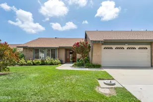 32118 Village 32, Camarillo, CA 93012 - Photo 2