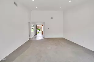 32118 Village 32, Camarillo, CA 93012 - Photo 26