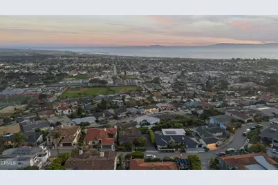 2222 Sunset Drive, Ventura, CA 93001 - Photo 16