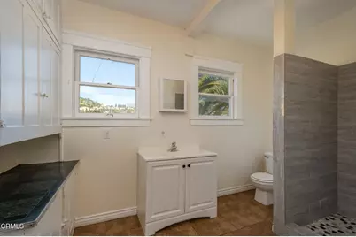 933 E Santa Paula Street, Santa Paula, CA 93060 - Photo 18