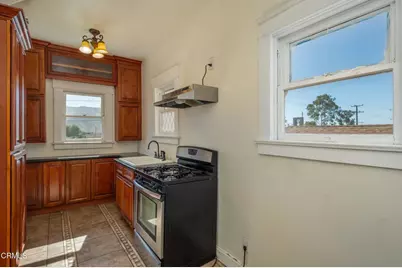 933 E Santa Paula Street, Santa Paula, CA 93060 - Photo 16