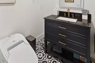 911 Vallecito Dr, Ventura, CA 93001 - Photo 38