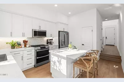 1578 E Thompson Boulevard, Ventura, CA 93001 - Photo 8