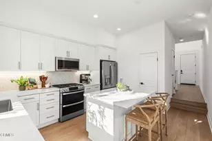 1578 E Thompson Blvd, Ventura, CA 93001 - Photo 8