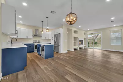 43323 Honeybee Lane, Lancaster, CA 93536 - Photo 6