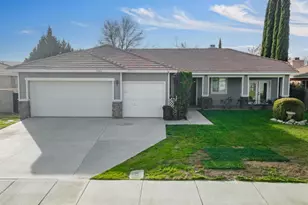 43323 Honeybee Ln, Lancaster, CA 93536 - Photo 1