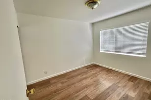 1140 Teakwood St, Oxnard, CA 93033 - Photo 6