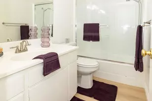 15421 Village 15, Camarillo, CA 93012 - Photo 18