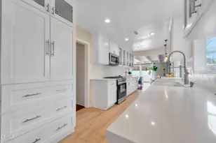 6931 Gazette Ave, Winnetka, CA 91306 - Photo 12