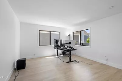 3960 W Hemlock Street, Oxnard, CA 93035 - Photo 36