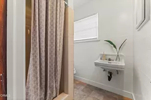 130 132 Virginia Dr, Ventura, CA 93003 - Photo 16