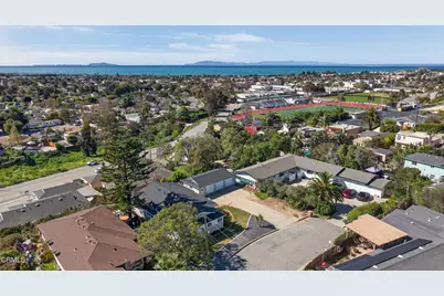 2474 Fernwood Drive, Ventura, CA 93001 - Photo 20
