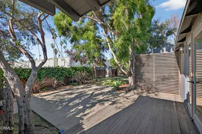 809 E Front Street, Ventura, CA 93001 - Photo 30