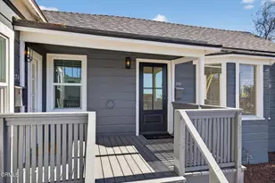 809 E Front St, Ventura, CA 93001 - Photo 40