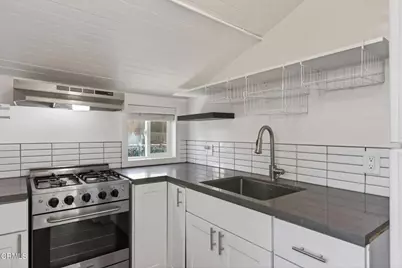 809 E Front Street, Ventura, CA 93001 - Photo 60