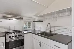 809 E Front St, Ventura, CA 93001 - Photo 60