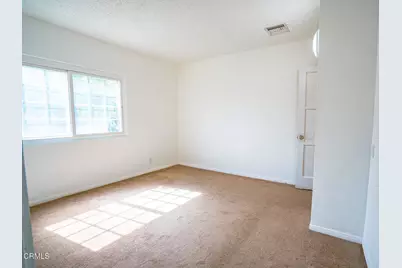 10542 Rainier Street, Los Angeles, CA 91352 - Photo 12