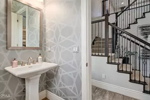 8300 Mariposa Ct, Los Angeles, CA 91304 - Photo 6