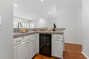 24006 Clarington Dr, West Hills, CA 91304 - Photo 26