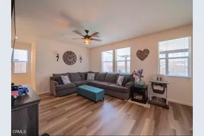 5829 Commonwealth Avenue, Bakersfield, CA 93313 - Photo 6