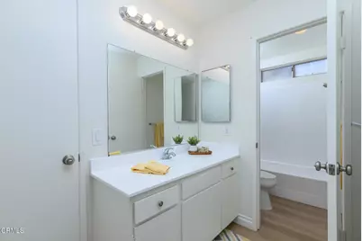 24121 Village 24, Camarillo, CA 93012 - Photo 8