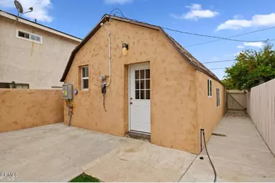 831 Blaine Avenue, Fillmore, CA 93015 - Photo 10