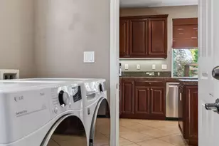 1907 Tanager St, Ventura, CA 93003 - Photo 54