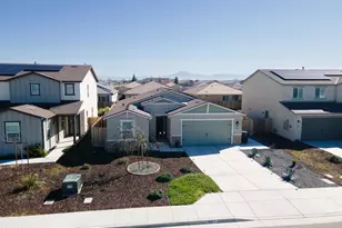 7808 Martian River St, Bakersfield, CA 93311 - Photo 30