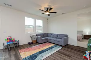 7808 Martian River St, Bakersfield, CA 93311 - Photo 8