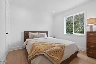 901 Grandview Ave, Ojai, CA 93023 - Photo 28