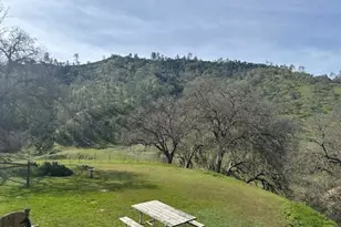 2841 Black Horse Ln, Paso Robles, CA 93446 - Photo 2