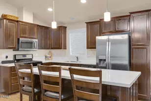 54 Copland Cir, Ventura, CA 93003 - Photo 8