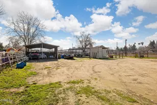 301 Sycamore Dr, Bakersfield, CA 93308 - Photo 4