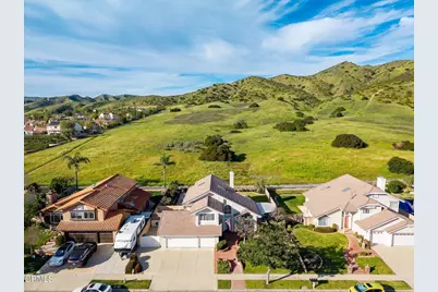 6051 Mescallero Place, Simi Valley, CA 93063 - Photo 38