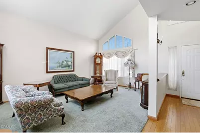 6051 Mescallero Place, Simi Valley, CA 93063 - Photo 8