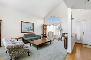 6051 Mescallero Pl, Simi Valley, CA 93063 - Photo 8