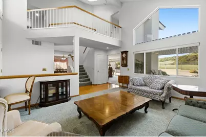 6051 Mescallero Place, Simi Valley, CA 93063 - Photo 6